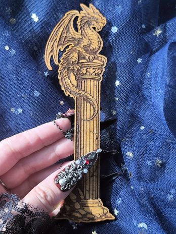 Zakładka do książki mini Smok na klasycznej kolumnie