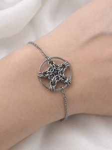 Twoja Wiedźmowa Bransoletka - Ametyst PENTAGRAM chainmaille intuicja, koncentracja, ochrona
