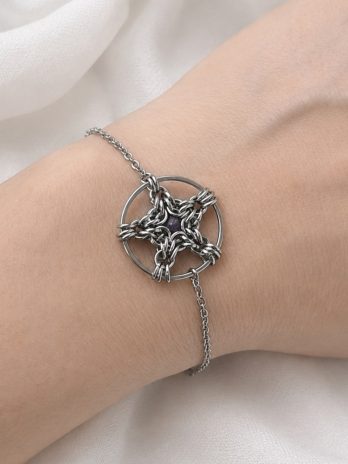 Twoja Wiedźmowa Bransoletka – Ametyst PENTAGRAM chainmaille intuicja, koncentracja, ochrona
